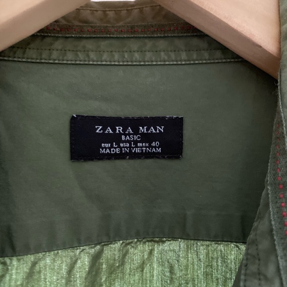 Men’s cargo style shirt from ZARA. Size Large. - Picture 2 of 3